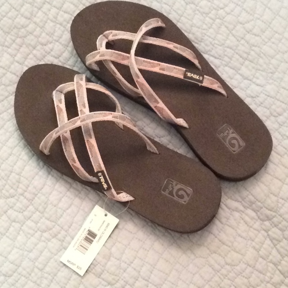 NWT Teva flip flops, size 9